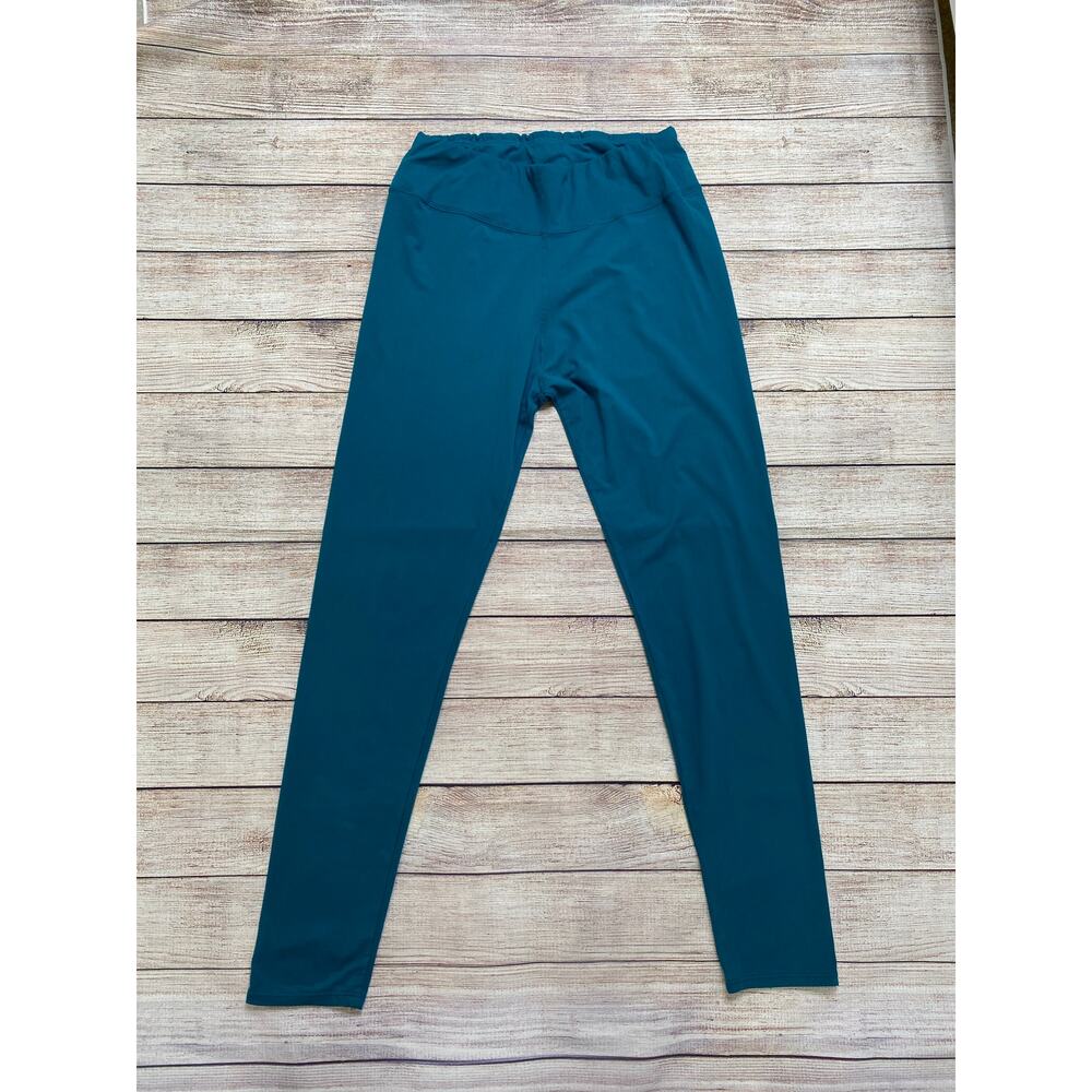 Natural Feeling Legging Set of Two Aqua and White Plus Size - Picture 4 of 9